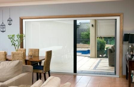 Bifold door retractable screen and blind